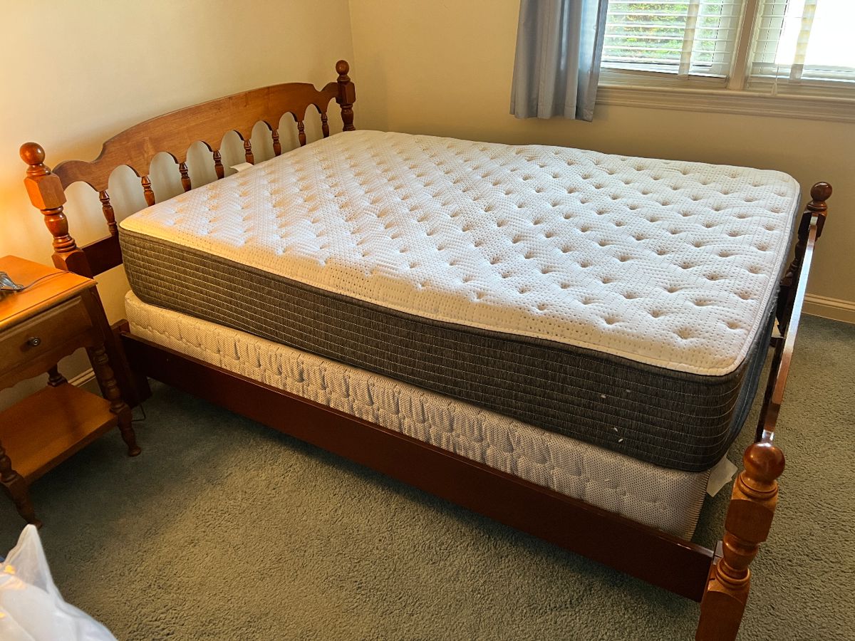 50 OFF Estate Sale in Hamilton Square, NJ starts on 11/11/2023