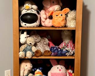 Ethan Allen Bookcase & Assorted Stuffed Animals