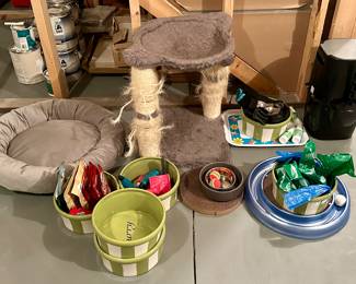 Cat & Dog Supplies