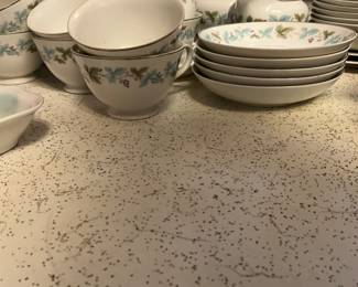 Set of dishes - 42 pieces including plates, cups, saucers, & bowls. Made in Japan - Vintage fine China