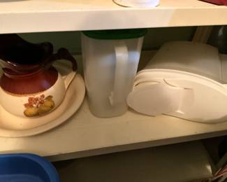 Plastic items & pitcher with under-plate