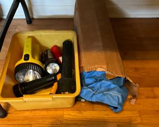 Flashlights & tent