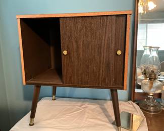 Another LP record cabinet - needs paint!