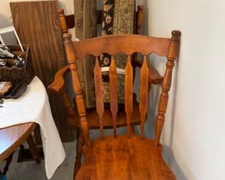 Chairs to table - 2 captain chairs some 3x5 rugs