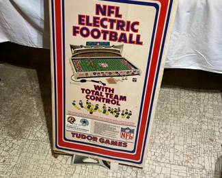 Vintage NFL Electric football game by Tudor Games