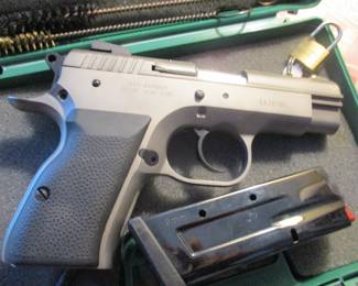 Tanfoglio 9 MM  Made in Italy