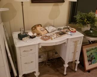 Vintage ladies vanity table with mirror (not shown); costume jewelry
