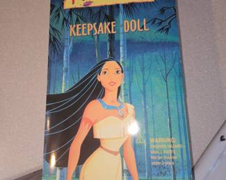 Disney Pocahontas 15” Vinyl Keepsake Doll 41825!
