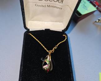 Olszewski Goebel Miniature Pendant!
