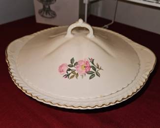 The Harker Pottery Co. USA 22 Karat Gold Accents China!
