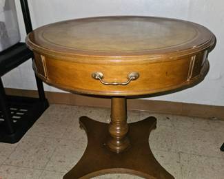 Vintage Leather Top Accent Table w/Drawer!