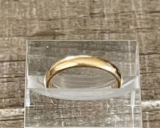 Vintage 14K Gold Band RIng - Size 7.25 - Total Weight 2.53 Grams 