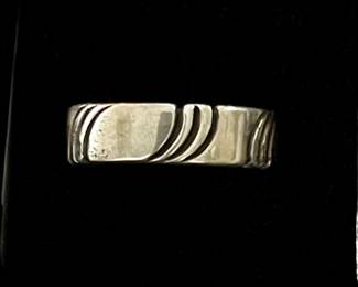 Sally Yazzie Navajo Sterling Silver Ring - Size 11.25 - Total Weight 6.6 Grams 