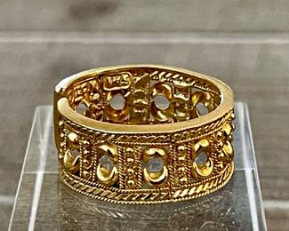 Vintage India DJ 22K Yellow Gold Pierced Gold Ring Size 10 - Total Weight 6.1 Grams 