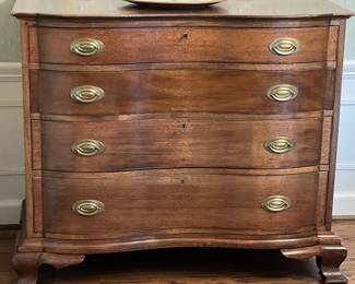 Richmond  Biggs  Virginia Chippendale Style Mahogany Chest