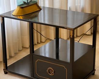 Beacon Hill Old Colony End Table 