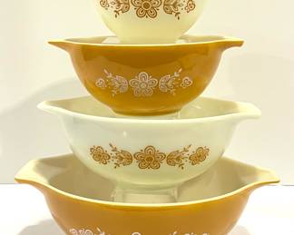 Vintage MCM Pyrex Butterfly Gold Cinderella Mixing Bowls 
