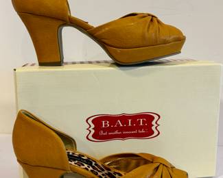 But Another Innocent Tale / BAIT Heels - NEW in marigold. 

Size 8.5