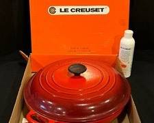 Le Creuset Enameled Cast Iron French Dutch Oven / Braiser
