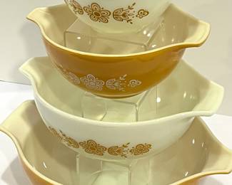 Vintage MCM Pyrex Butterfly Gold Cinderella Mixing Bowls 