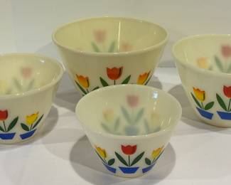 Vintage MCM Fireking Tulip Nesting Bowl Set