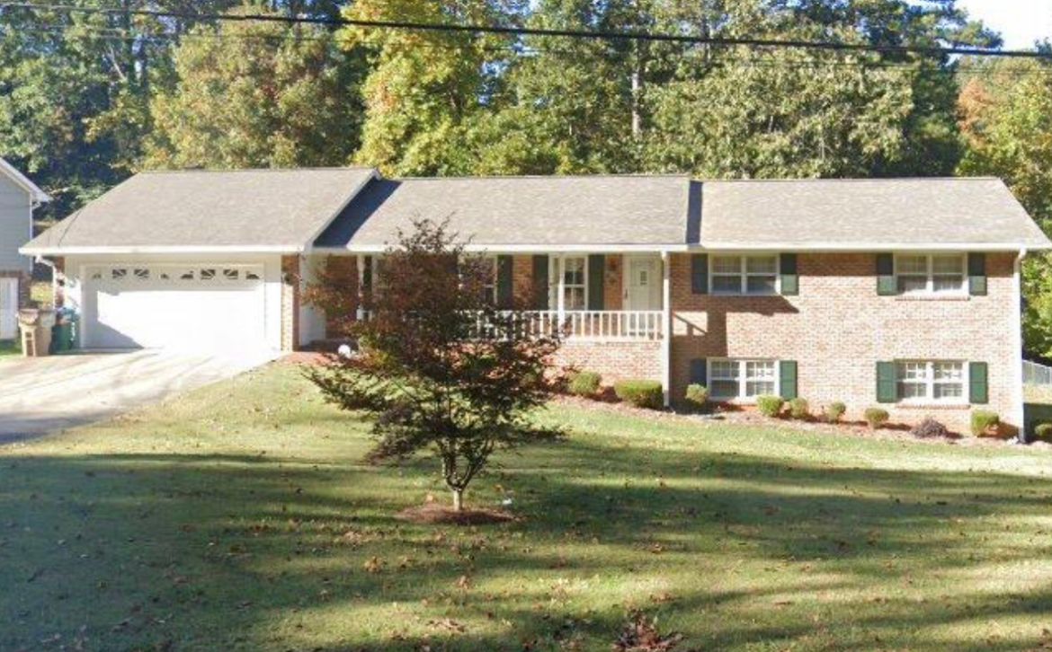 TUCKER Estate Sale Lovely 2300+ sq. ft.... starts on 11/18/2023