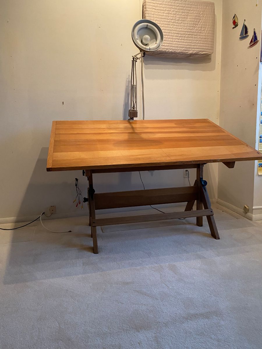 Blue Moon Estate Sale in Penfield, New York starts on 11/4/2023