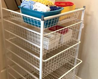 Elfa organizing unit