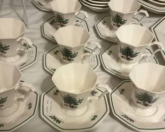 "Christmastime" - dishes  by Nikko