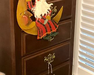 Santa; lingerie chest