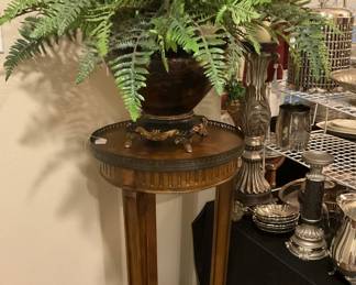 Fern display; plant stand