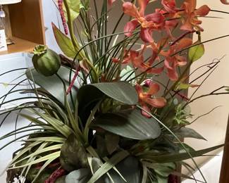 Artificial arrangement