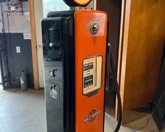 1950s Gas Pump Harley Davidson restoration
