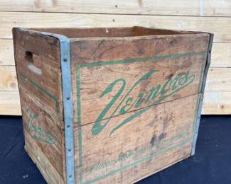 Vernors 1950s wooden advertising crate