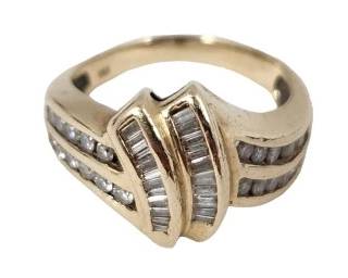 Art Deco Style 14k Gold Ring w/ Diamond Baguettes