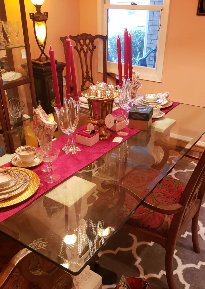 J&K, Two Crazy Women, Estate Sales in Hot Springs, AR starts on 11/3/2023