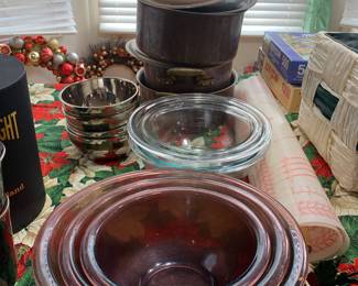 Nesting bowls, pots/pans