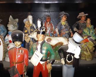 US Calvary Soldiers, and a British Beefeater, 