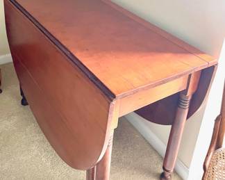 Antique Cherry Drop Leaf Table with turned legs