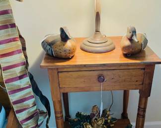 Small Primitive Pine Table