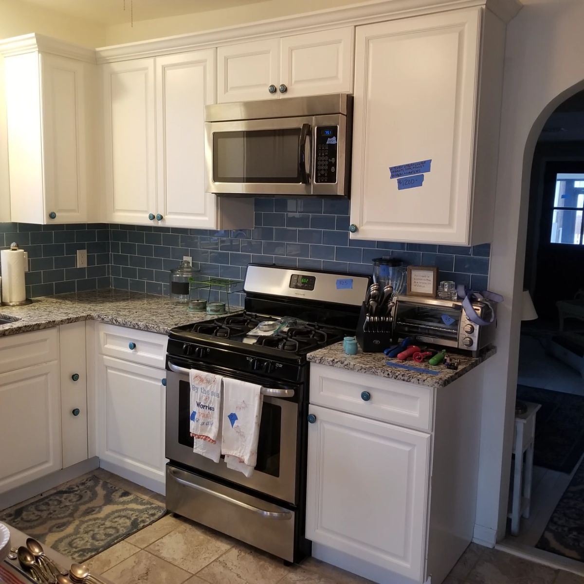 Clean & contemporary kitchen with Fabuwood cabinetry