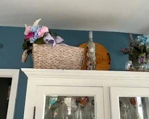Baskets & decor