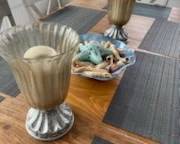 Coastal chic table decor