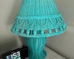 Wicker table lamp