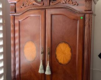 Aico Innovation Armoire / Media Cabinet