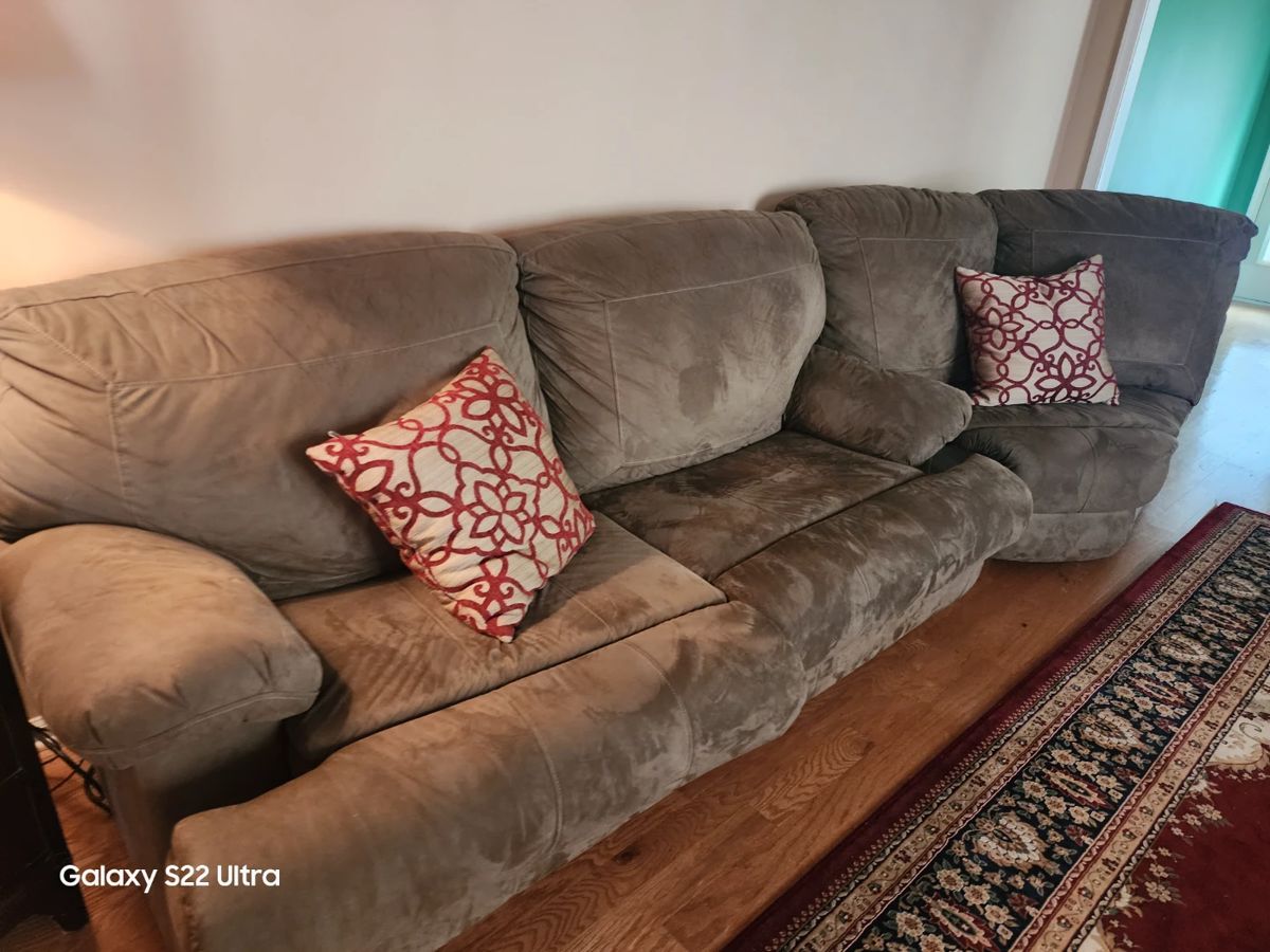 Toms River Estate Sale VERY LOW PRICES..... starts on 11/16/2023