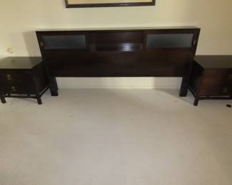 Kalpe headboard with sliding doors. Two Kalpe nightstands.