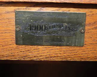 Reproduction ice box.