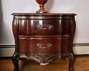 Exquisite Pair of Nightstand by White of Mebane, each has 2 deep drawers                                                                              
26 x 17 x 25                                                                                       
Photo 1 of 2