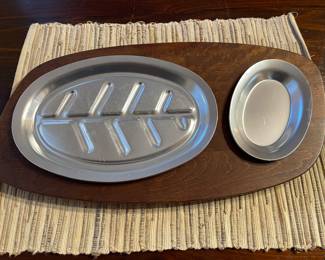 Vintage Wood & Aluminum Steak Plates X 6